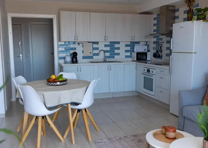 Casa Soluvida Адехе